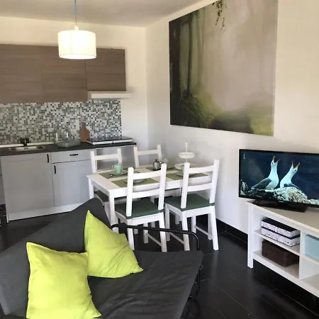 Tra Il Bosco E Il Lorica