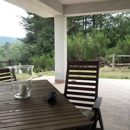 Tra Il Bosco E Il Casa de Férias