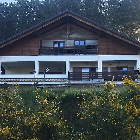 Tra Il Bosco E Il Lorica