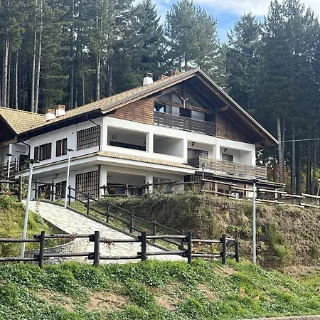 Casa de Férias Tra Il Bosco E Il Lorica