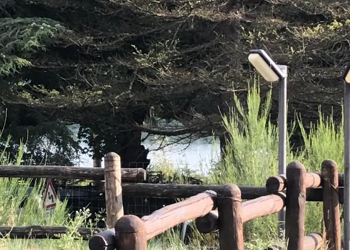 Tra Il Bosco E Il Σπίτι διακοπών *